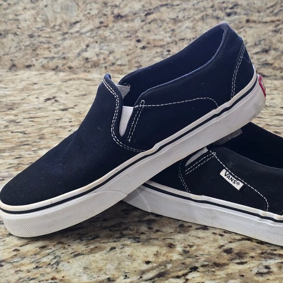 Vans Off the Wall Slip on Black Sneakers Womens Sz 6 - Picture 1 of 6